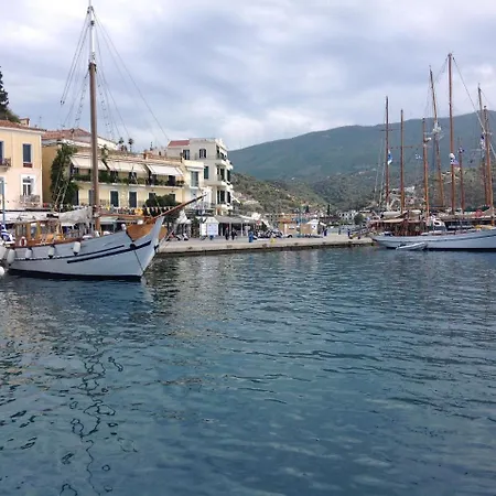 Ξενοδοχείο με διαμερίσματα Ro Πόρος