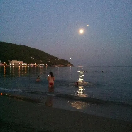 Ro Ξενοδοχείο με διαμερίσματα